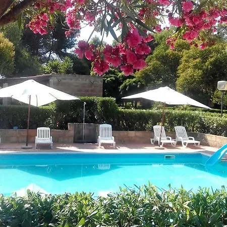Villaggio Capopiccolo Aparthotel 3*