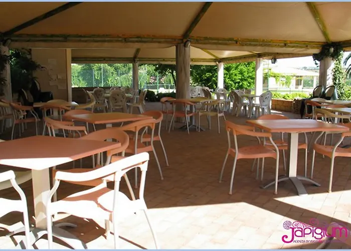 Villaggio Capopiccolo 公寓式酒店 3*